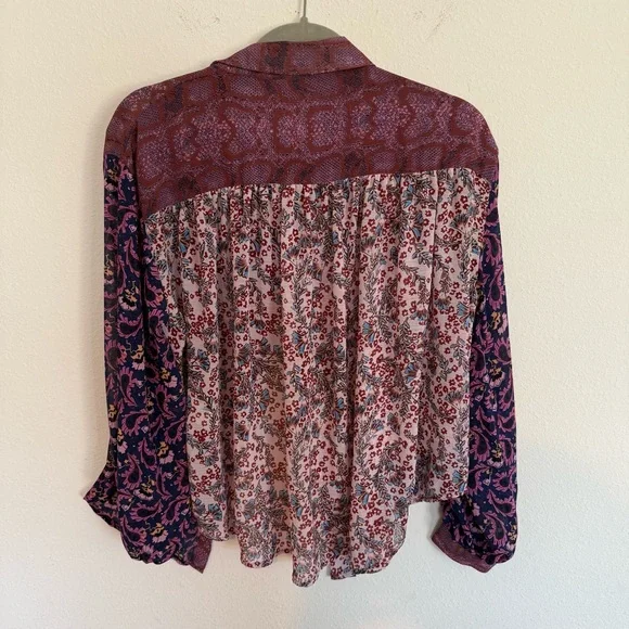 Free People Dani Blouse Size Small Purple Brown Floral Button Up Loose Sheer - Picture 7 of 7